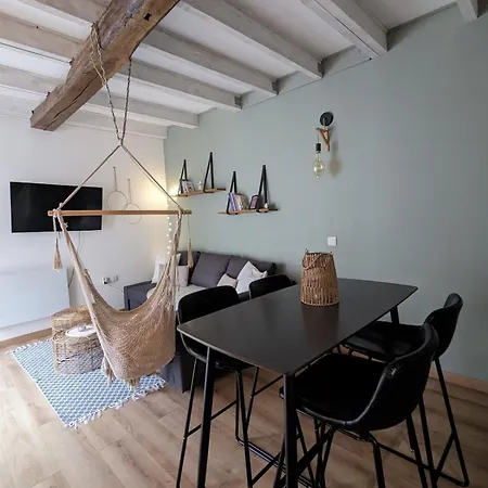 Au Jardin Secret, Hyper Centre, Terrasse * דיז'ון