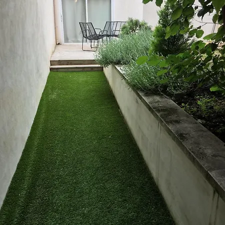 Apartment Au Jardin Secret, Hyper Centre, Terrasse *
